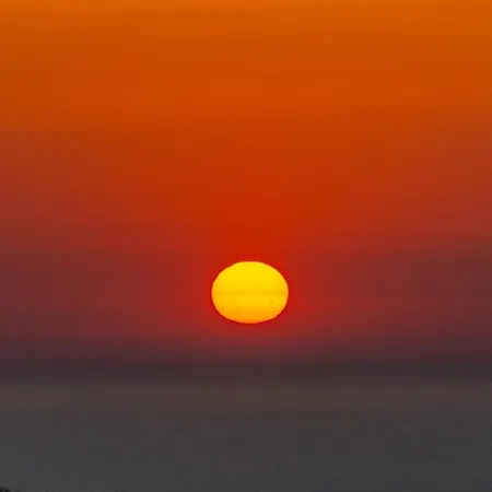 Summer Breeze Willa Tzamarelata