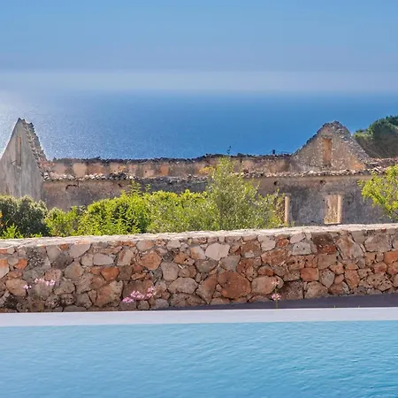 Villa Summer Breeze Tzamarelata