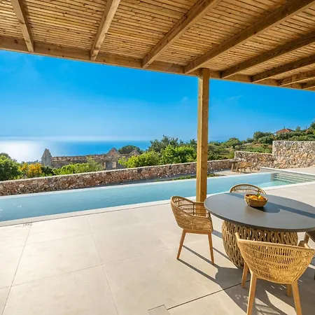 Villa Summer Breeze Tzamarelata