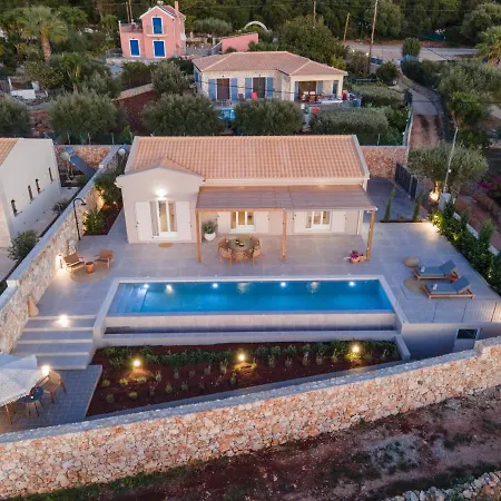 Villa Summer Breeze Tzamarelata