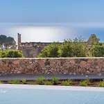 Summer Breeze Villa *