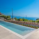 Summer Breeze Villa *