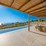 Summer Breeze Villa